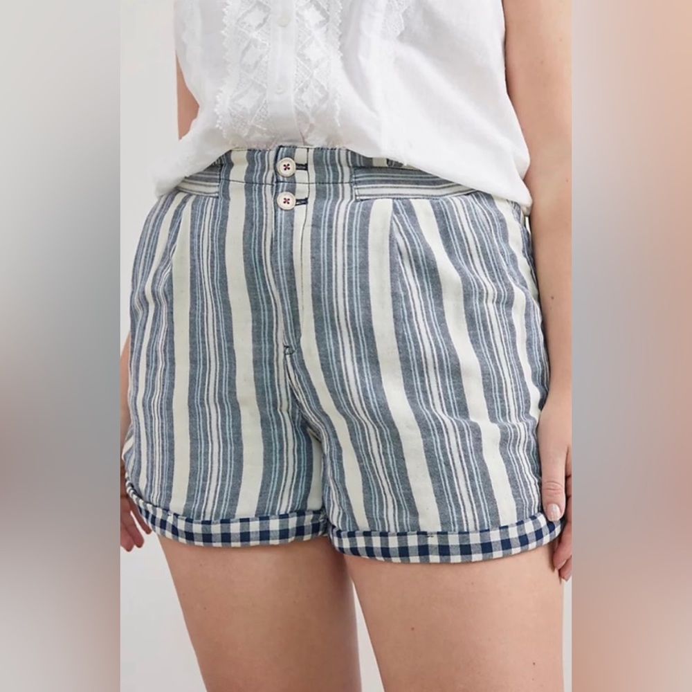 🖤Pilcro Everyday Stripe Cuffed Shorts | Size 32